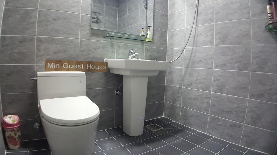 Min Guesthouse Тхонйон Екстер'єр фото